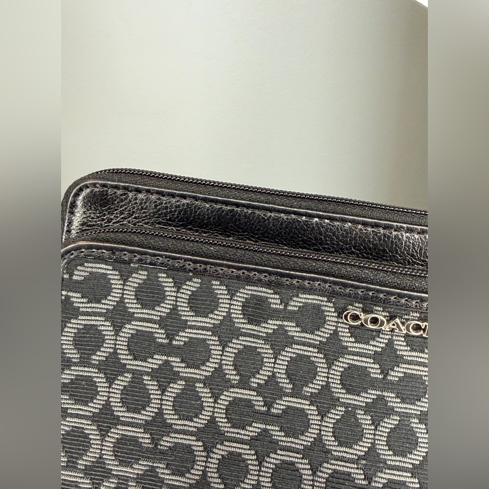 Coach Madison Needlepoint Signature Double Zip Wallet - Picture 6 of 15